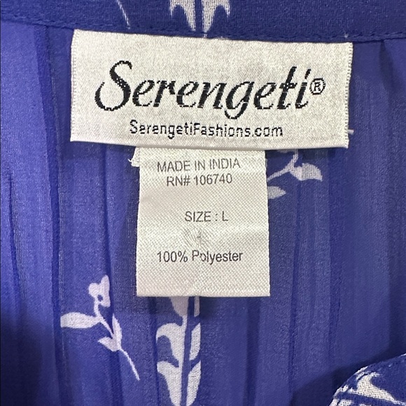Serengeti Royal Blue and White Floral Tunic Size Large - Picture 2 of 5